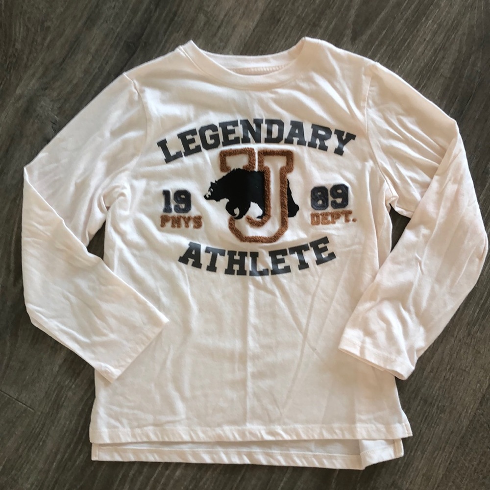 Long sleeved shirt with graphic size US L